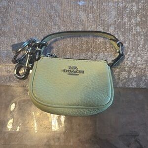Coach coin holder / keychain holder